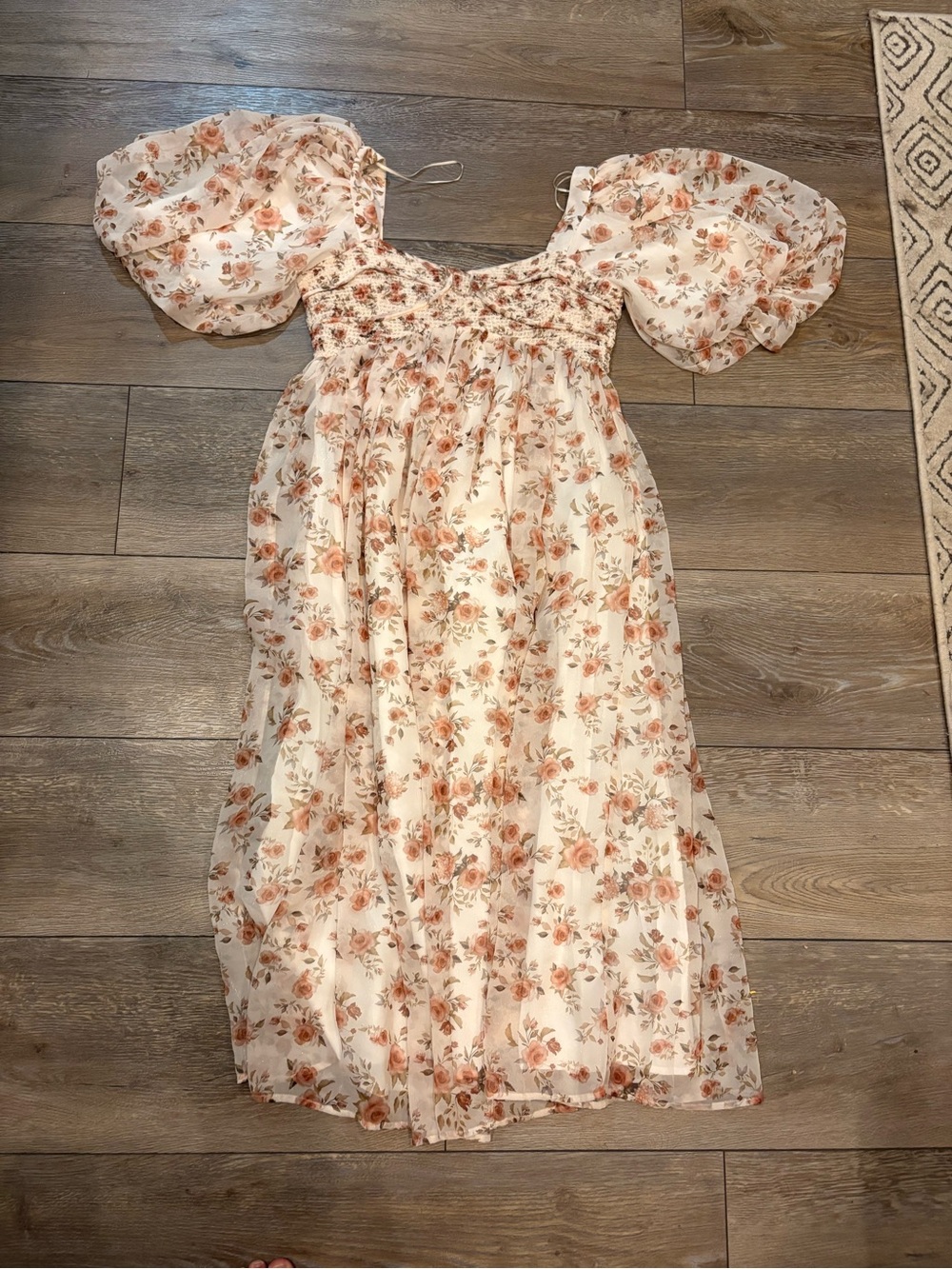 Worth Floral Smocked Midi Dress - Cream & Peach Floral - Picture 7 of 14